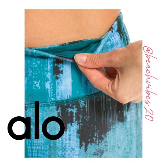 *ALO YOGA Airbrush Capri Deep Teal Desert Sunset Print Small NWT O-5 - Picture 5 of 11